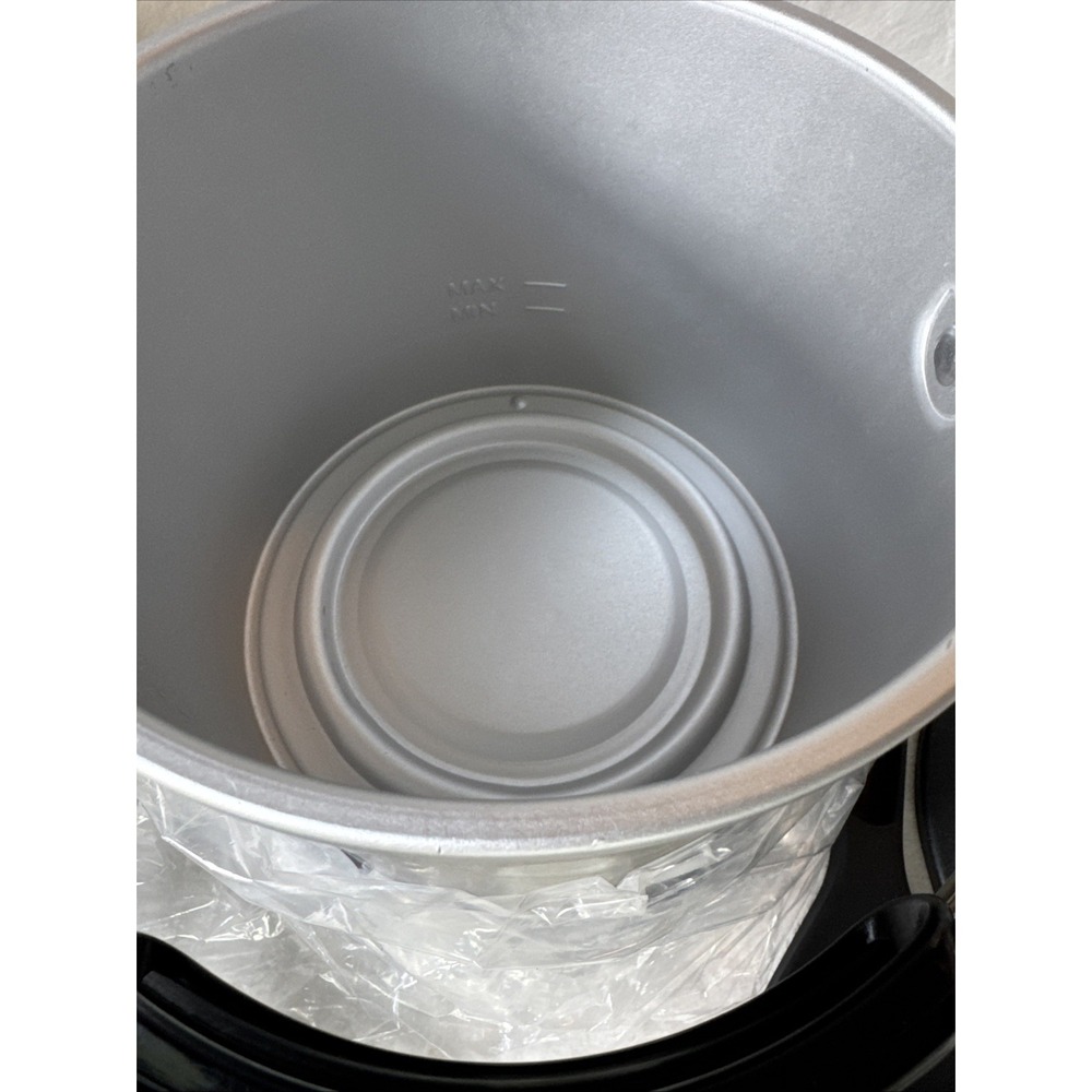 Presto FryDaddy Elite 05426 4 Cup Non Stick Easy Clean Sealed - Picture 9 of 10